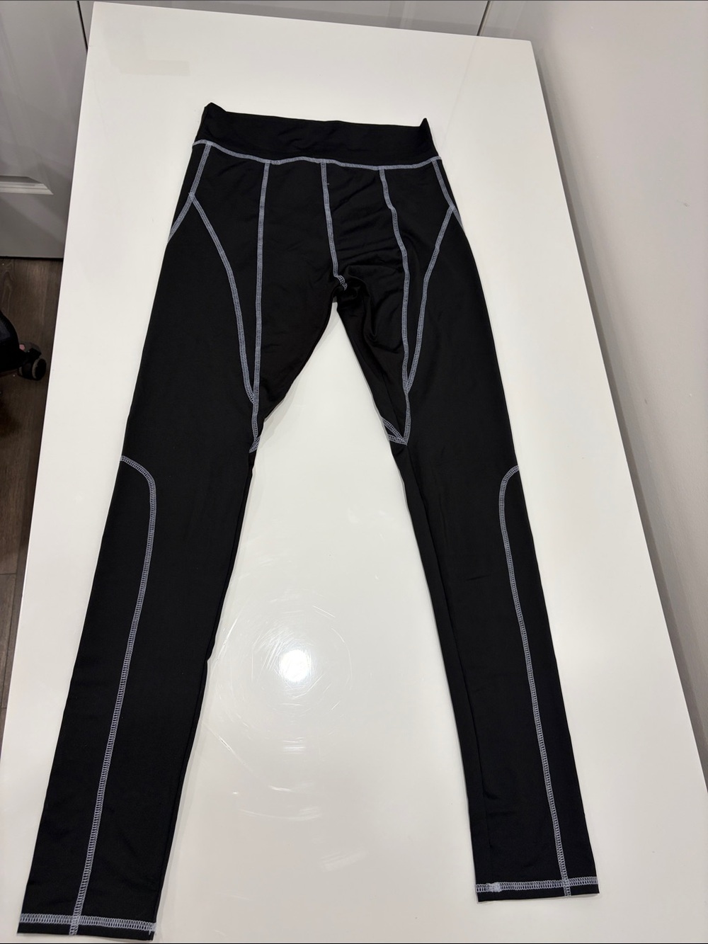 Fashion Nova Black Leggings with Gray Contrast Stitching
